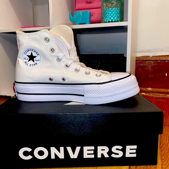 Chuck Taylor All Star Lift Platform Canvas - Picture 2 of 4